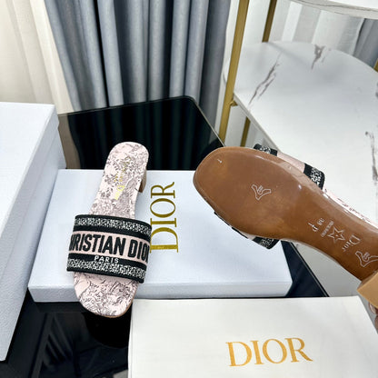 CD Mule Dway Heeled Slide 45mm Style 39