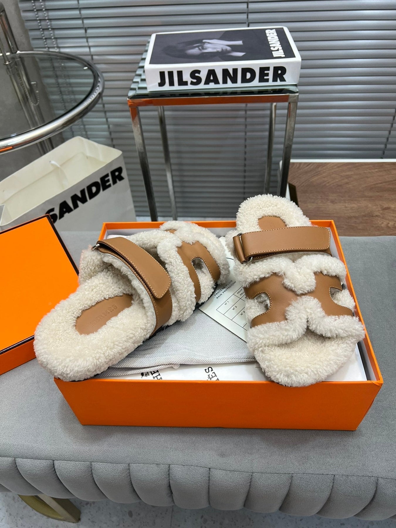 CHYPRE SLIPPERS IN BEIGE LAMB WOOL AND CIDER BROWN CALFSKIN