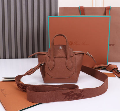 NANO SMILE BAG 18 IN UMBER BROWN CALFSKIN