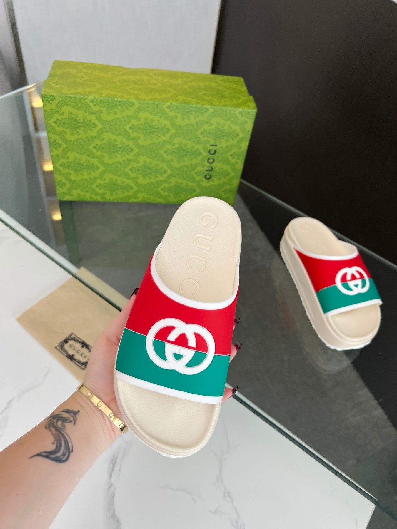 INTERLOCKING G SLIDE SANDAL IN WHITE MIX COLORFUL IMPORTED TPU