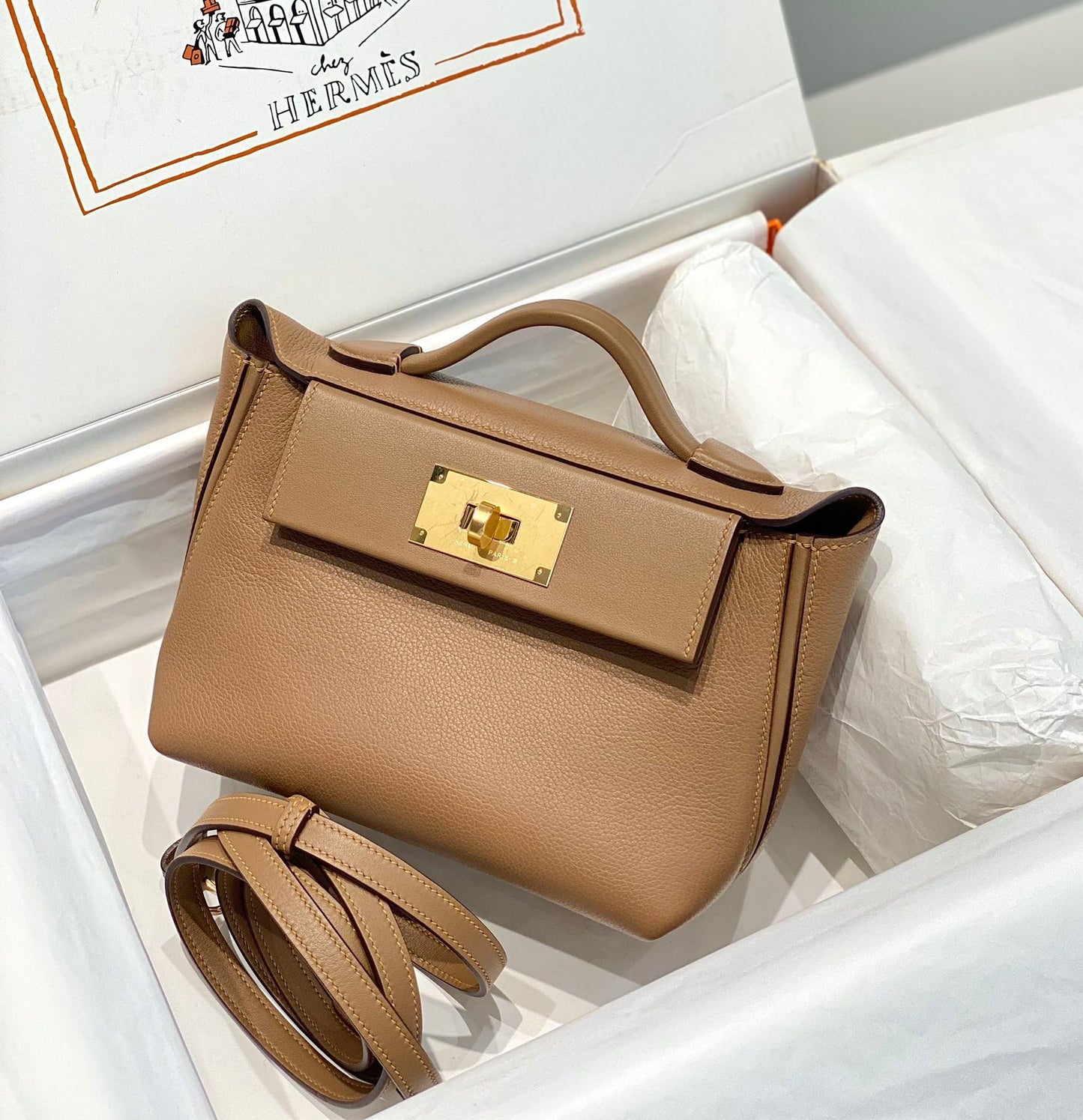 MINI 24/24 21CM IN BEIGE MARFA EVERCOLOR CALFSKIN GOLD KELLY BUCKLE