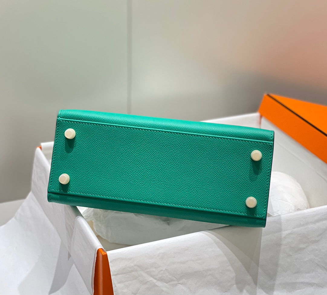 KELLY 25CM IN VERT VERTIGO EPSOM CALFSKIN GOLD HARDWARE