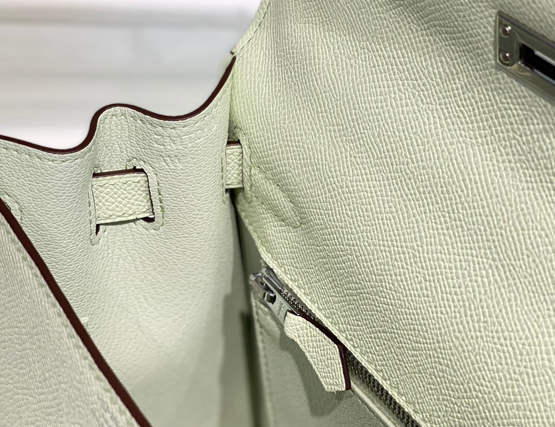 KELLY 25CM IN VERT FIZZ SWIFT CALFSKIN SILVER HARDWARE