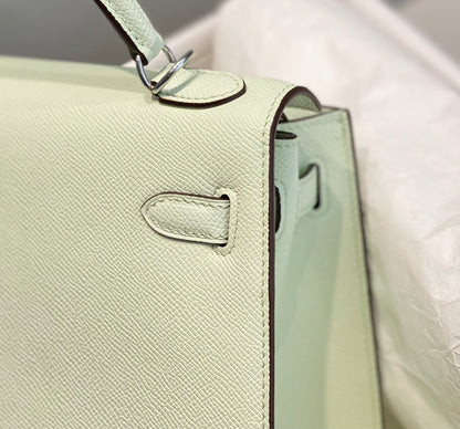 KELLY 28CM IN VERT FIZZ SWIFT CALFSKIN SILVER HARDWARE