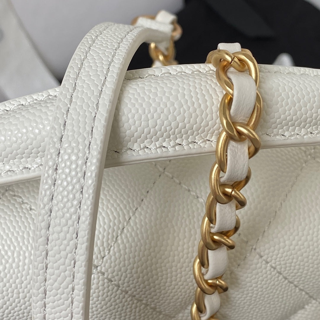 CC SMALL 20 FLAP BAG IN WHITE CALFSKIN GOLD HARDWARE