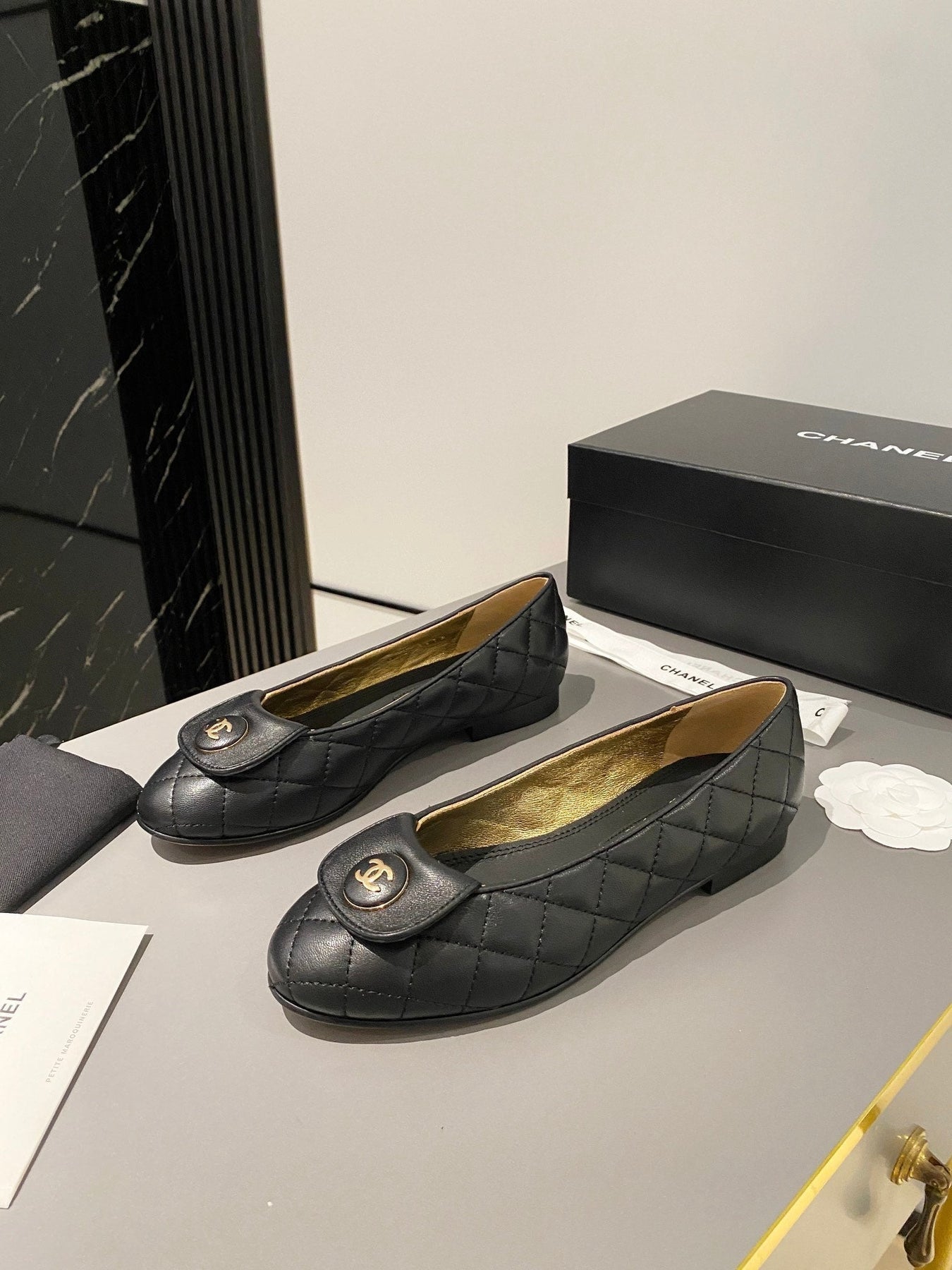 BALLET FLAT BLACK LAMBSKIN