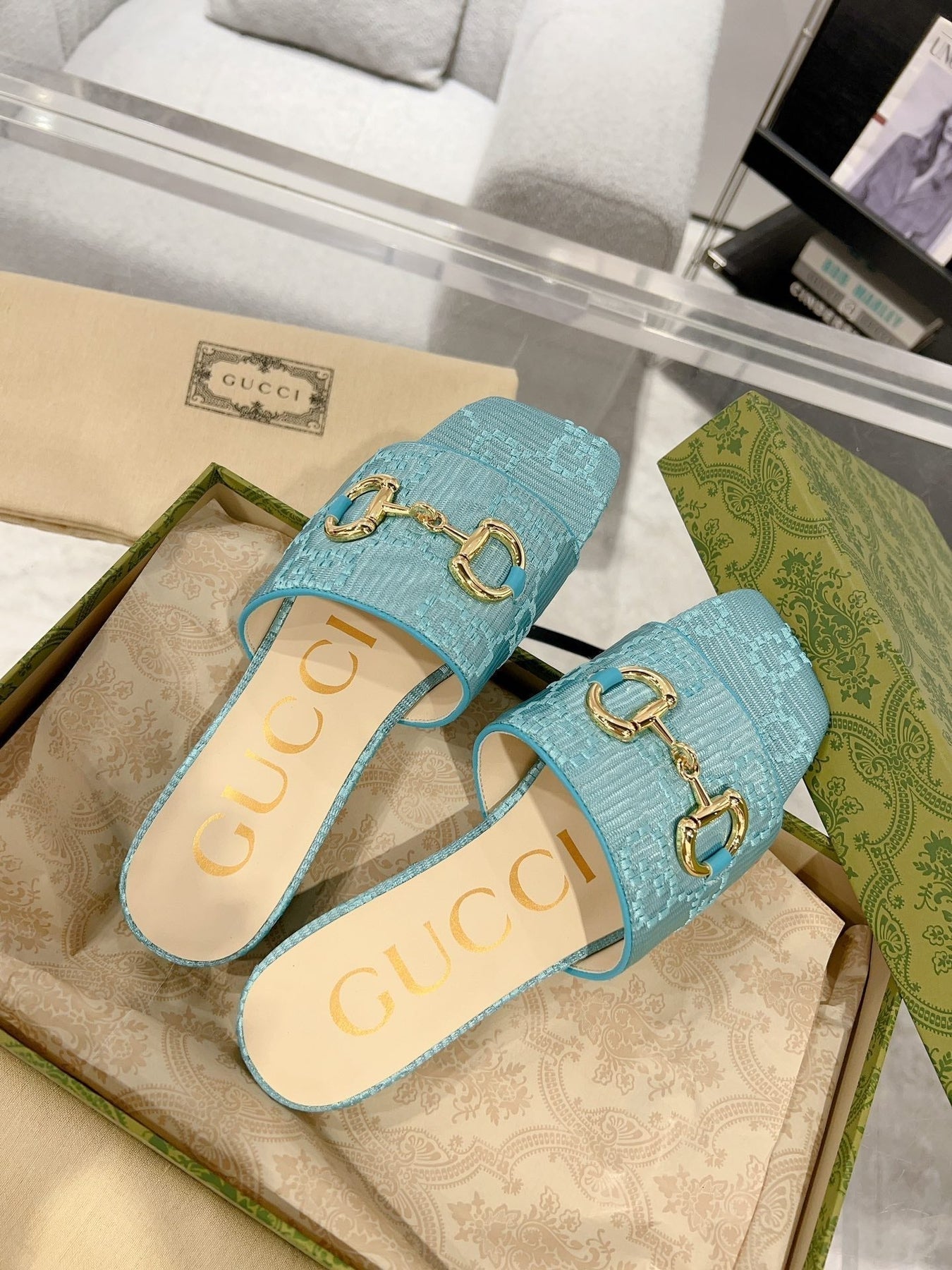 GG CHUNKY SLIDE SANDAL BLUE SKY CALFSKIN