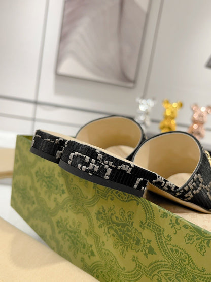 GG CHUNKY SLIDE SANDAL BLACK CALFSKIN