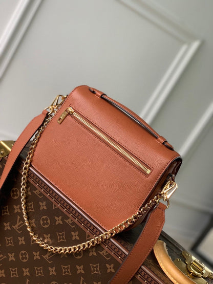 OXFORD 22 IN FIRE ORANGE LAMBSKIN GOLD HARDWARE