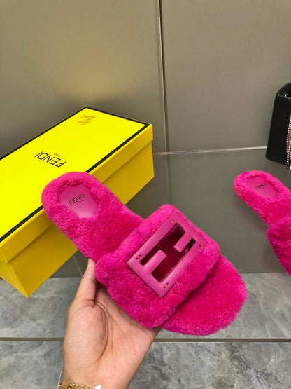 FENDI BAGUETTE SLIDE SLIPPERS IN DEEP PINK WOOL