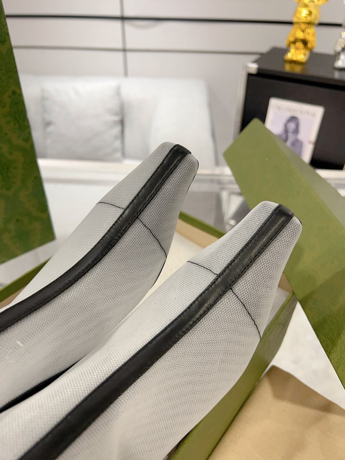 GG ANKLE BOOTS IN WHITE MIX BLACK MESH AND SHEEPSKIN