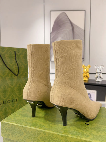 ANKLE BOOTS IN BEIGE KNITTED FABRIC