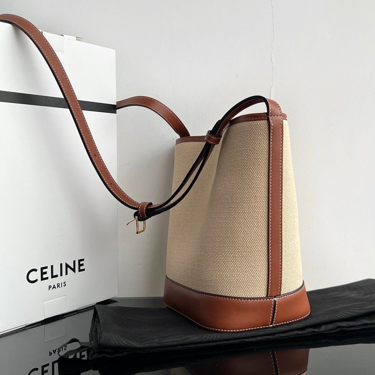 BUCKET CUIR TRIOMPHE 24 BEIGE BROWN CALFSKIN