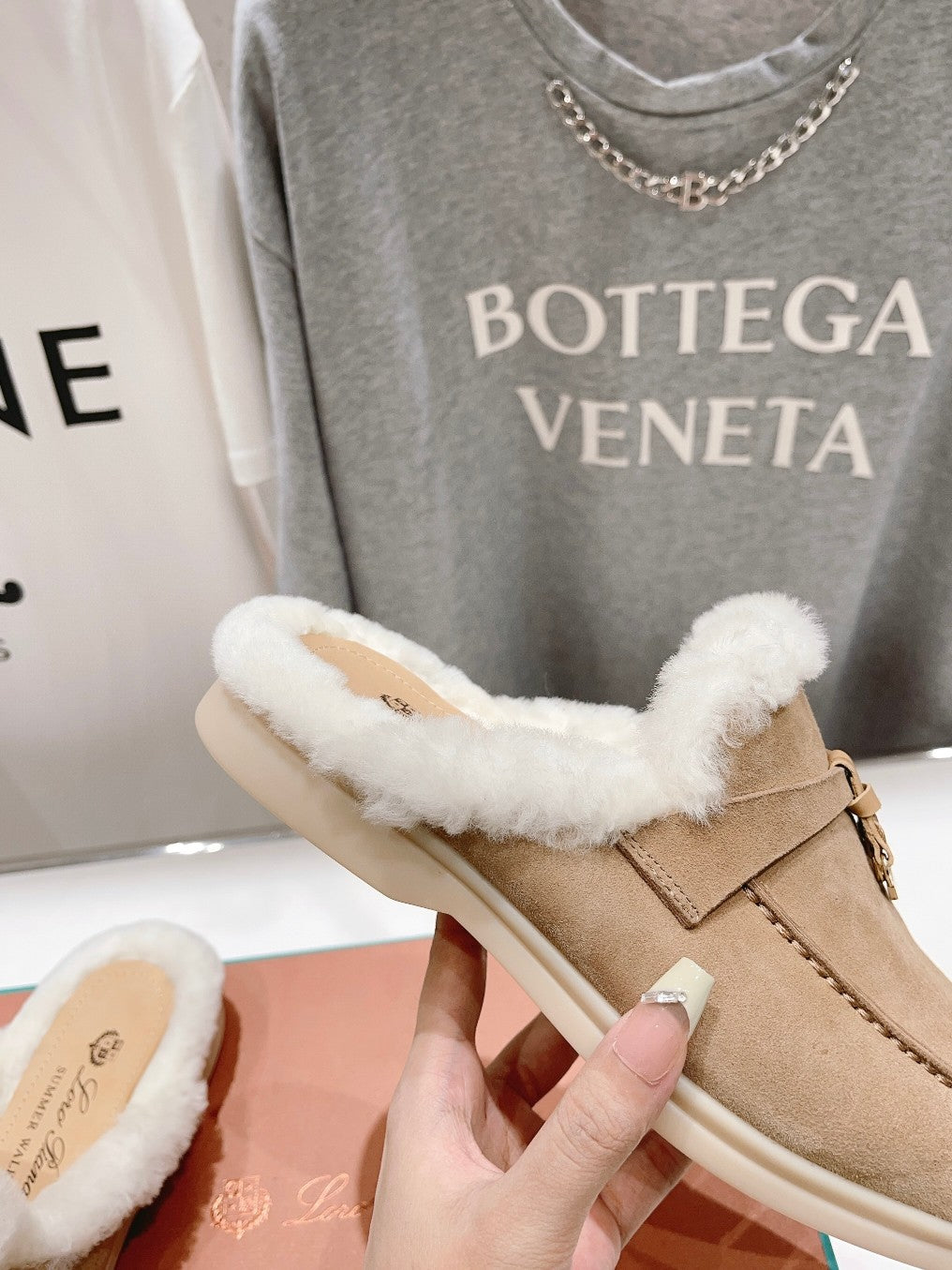 LP CHARMS WALK BABOUCHE LOAFERS CAMEL FLEECE