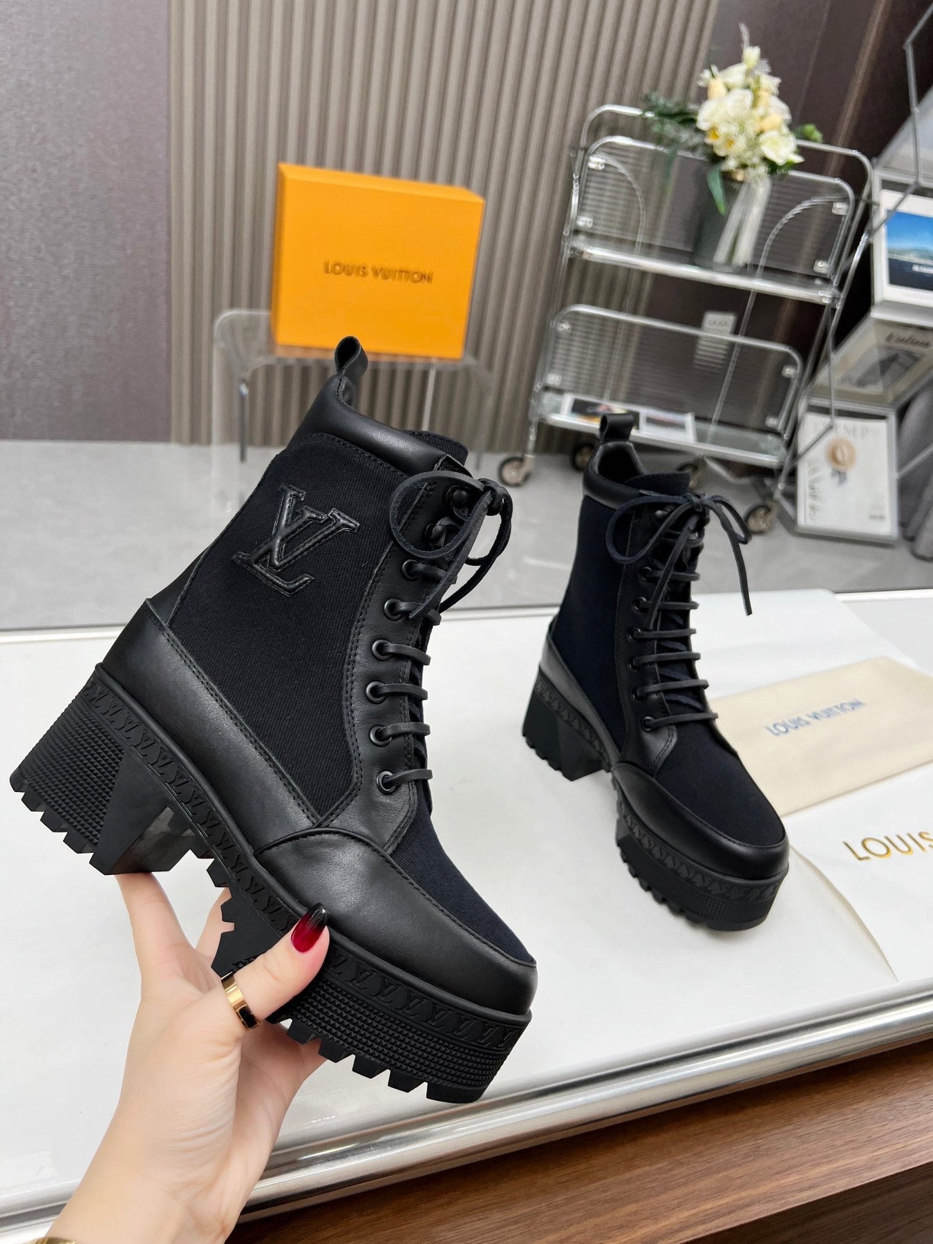 LAUREATE PLATFORM DESERT BOOT IN BLACK JACQUARD AND CALFSKIN