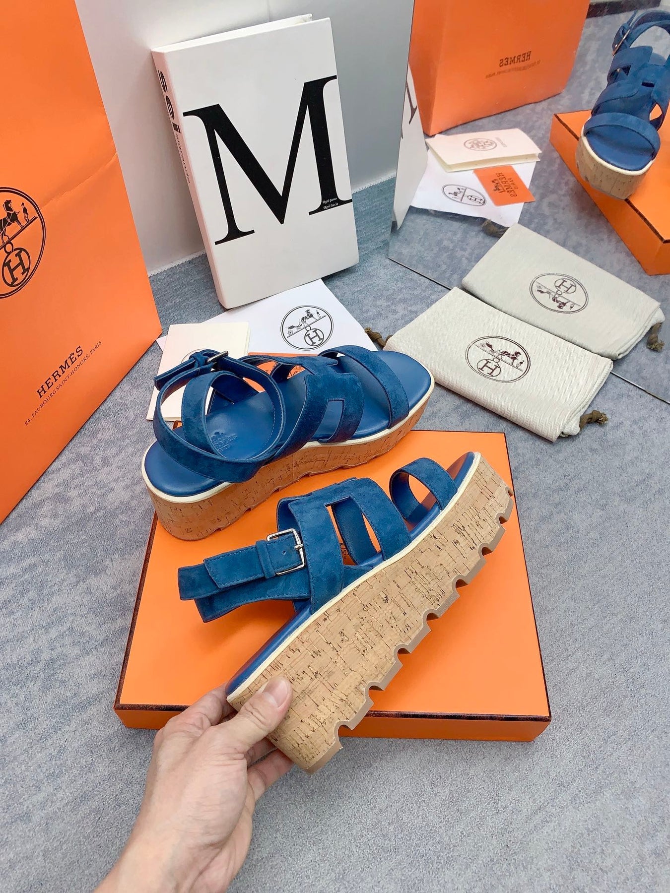 HAVANE 30 SANDAL IN CLASSIC BLUE SUEDE