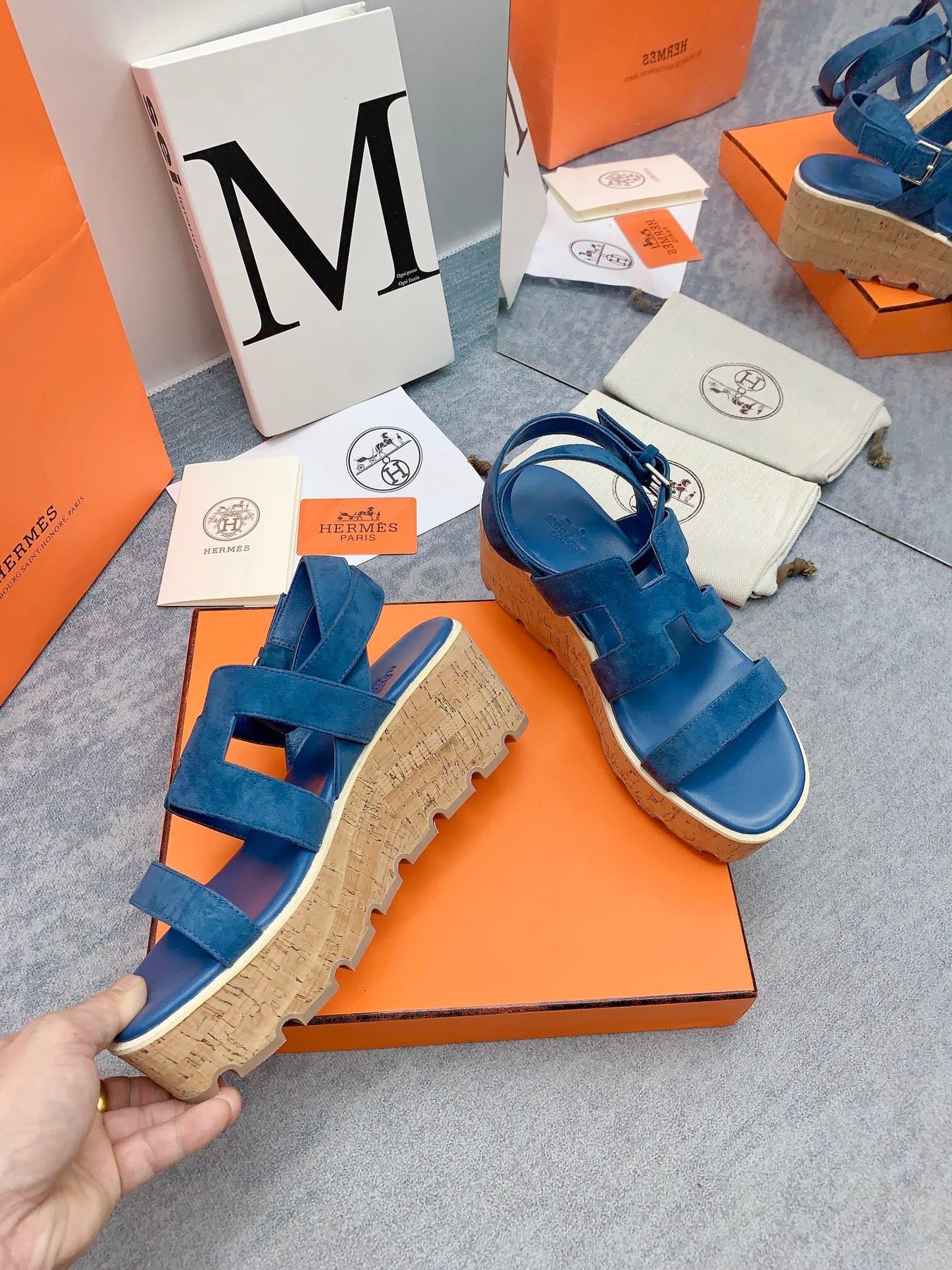 HAVANE 30 SANDAL IN CLASSIC BLUE SUEDE