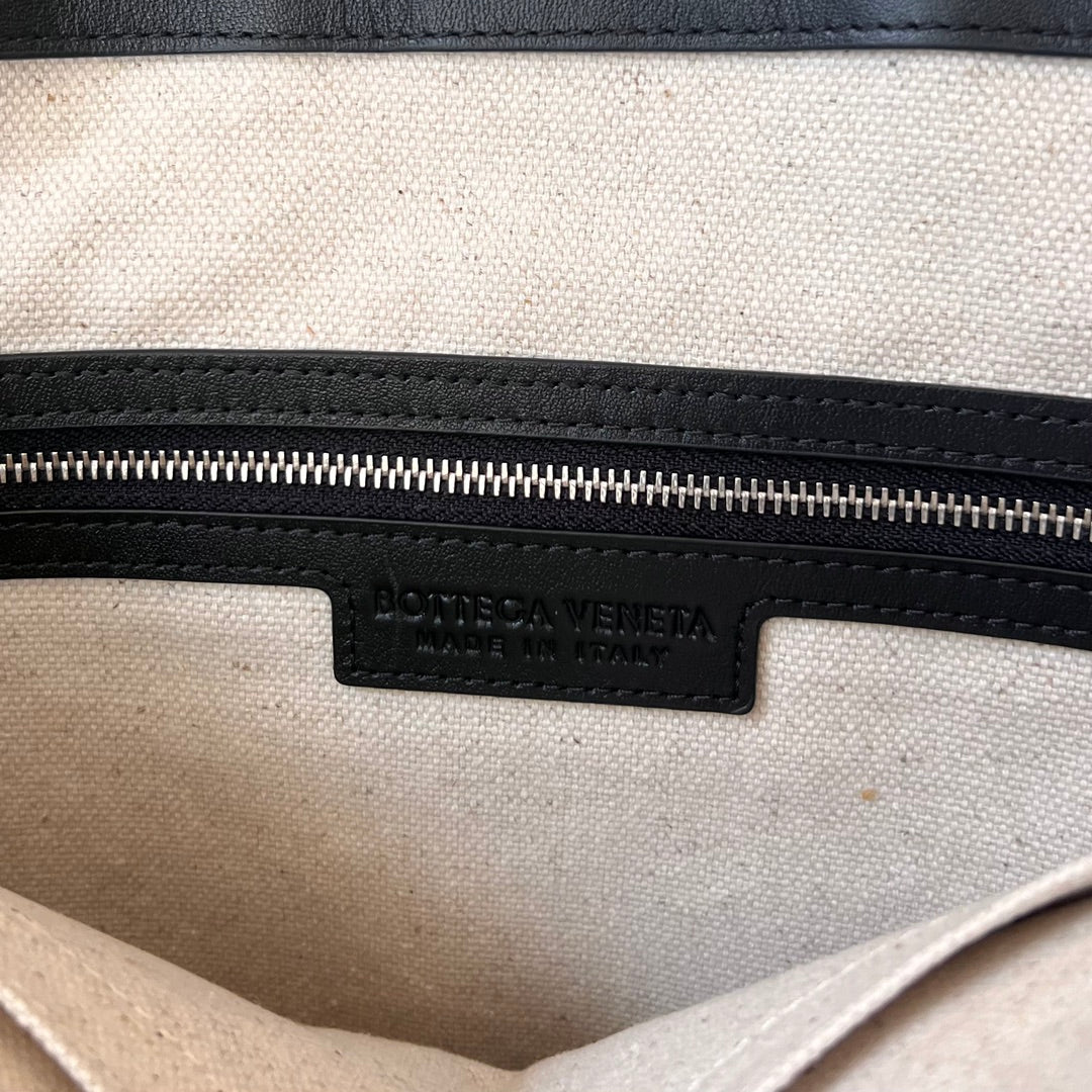 PORTELLO 41 TOTE IN BLACK CALFSKIN AND WHITE CANVAS