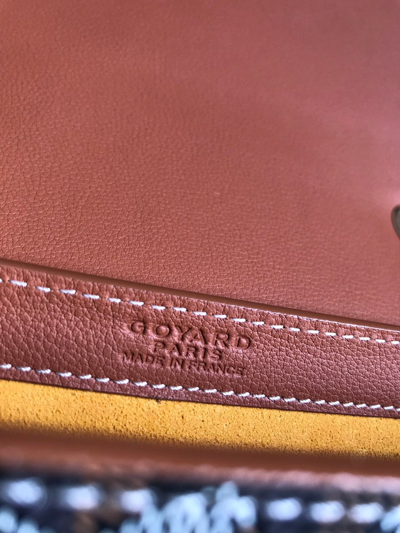 233 BAG 25 IN TAN CALFKIN AND BLACK GOYARDINE CANVAS