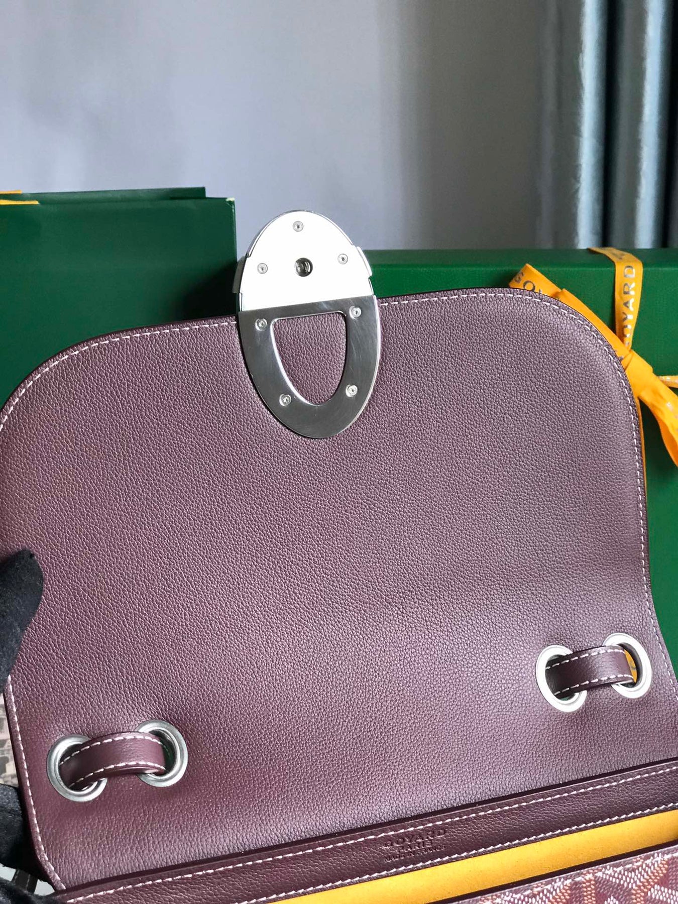 233 BAG 25 IN WINE RED CALFKIN AND GOYARDINE CANVAS