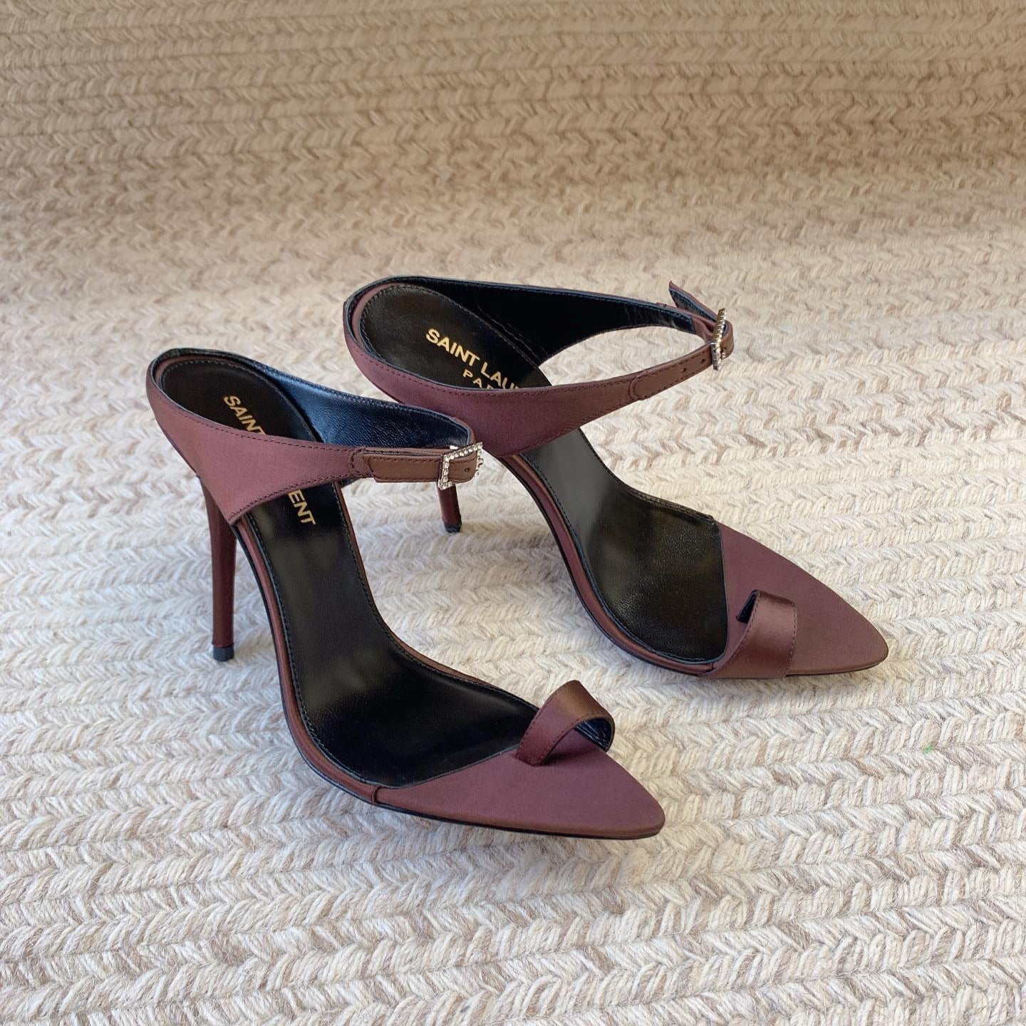 GAP CRYSTAL-BUCKLE SLIDE SANDALS IN SHIRAZ RED SILK