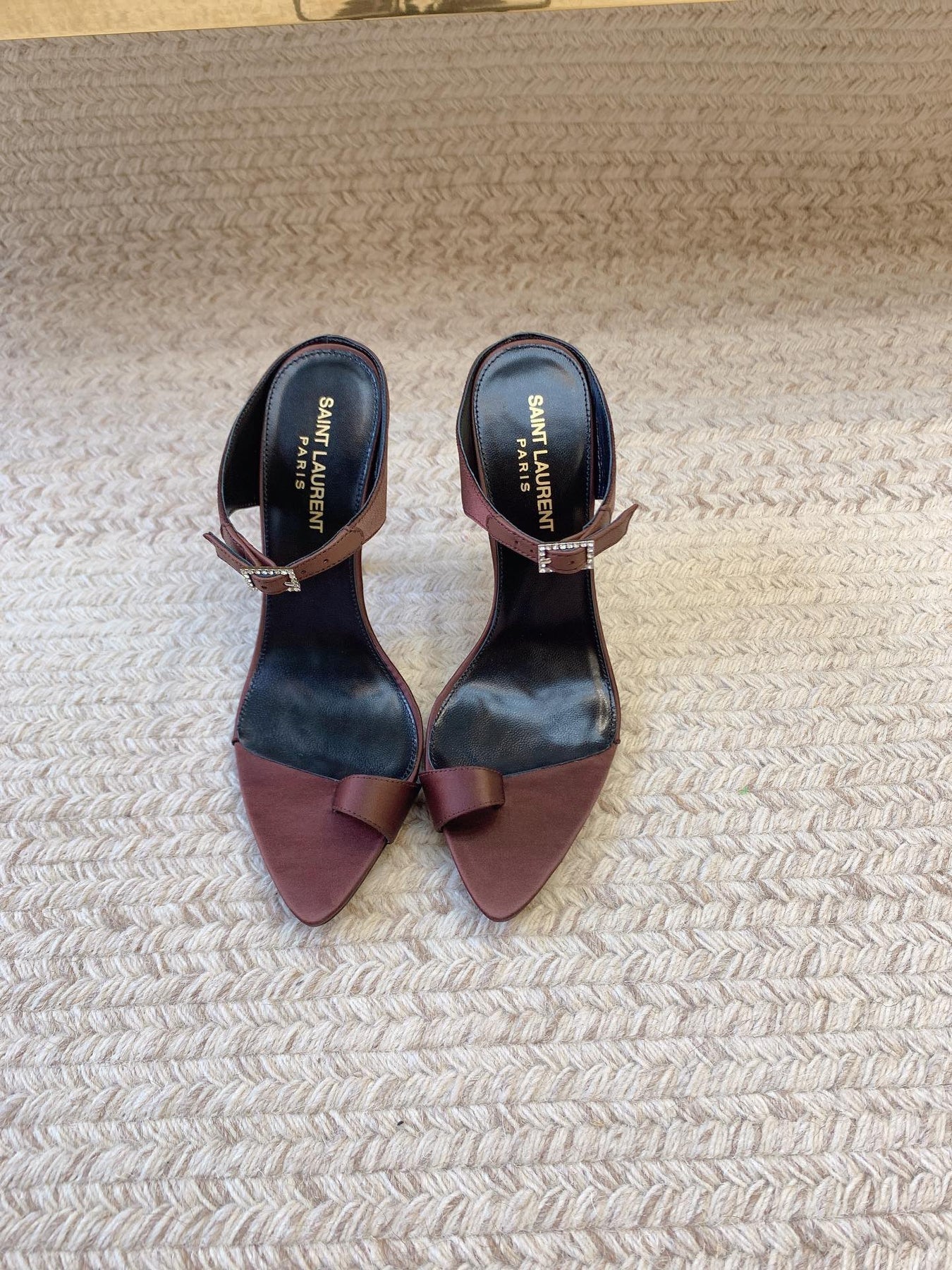 GAP CRYSTAL-BUCKLE SLIDE SANDALS IN SHIRAZ RED SILK