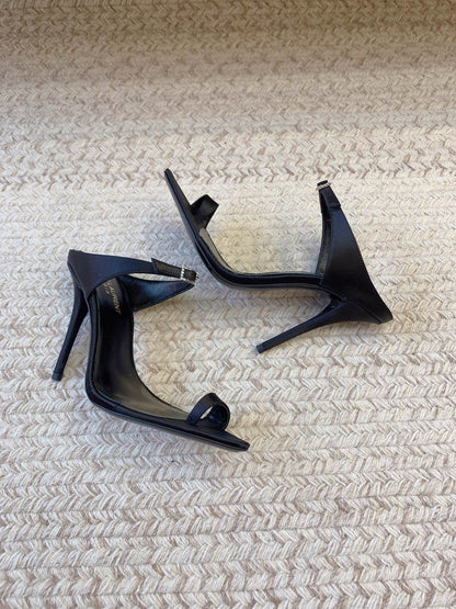 GAP CRYSTAL-BUCKLE SLIDE SANDALS IN BLACK SILK