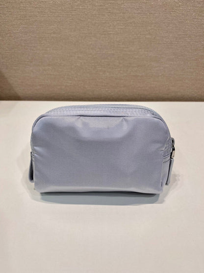 PRA CLUTCH 12 IN LIGHT GREY RE-NYLON