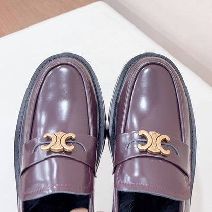 MARGARET LOAFER WITH TRIOMPHE CHAIN IN POLISHED BULL DEEP BROWN