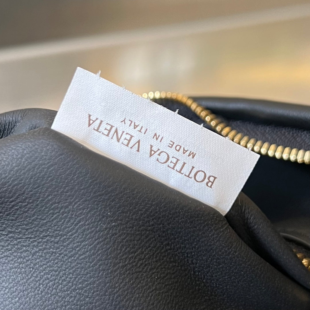 MEDIUM GEMELLI 36 BLACK LAMBSKIN