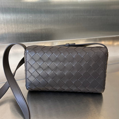 ANDIAMO 21 IN HICKORY BROWN LAMBSKIN