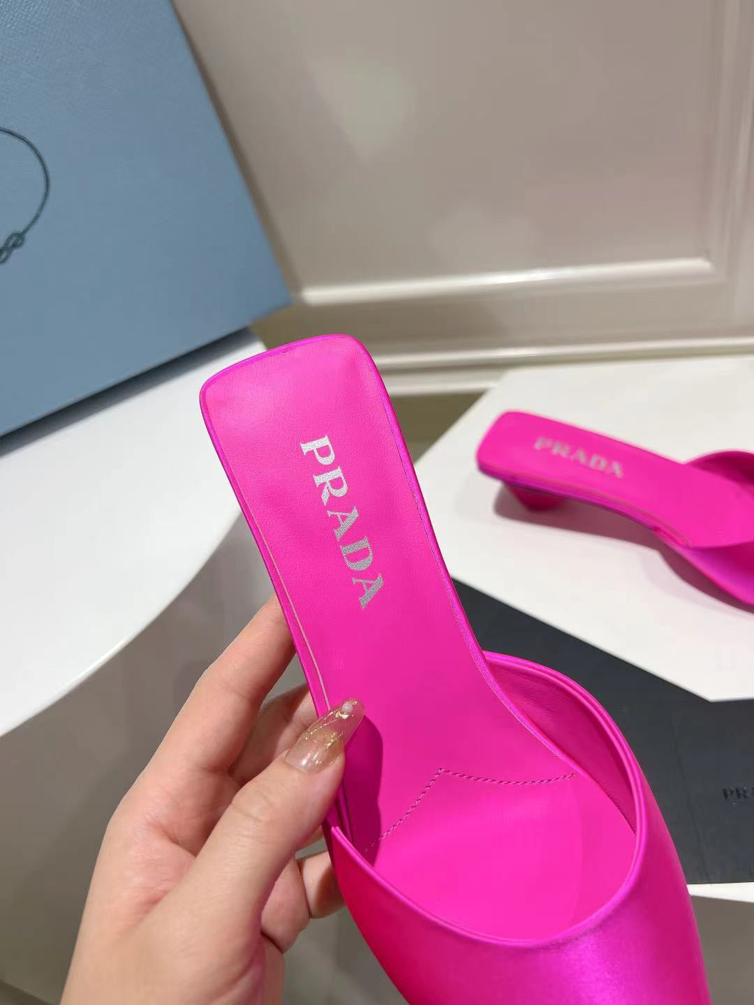 PRA POINTED-TOE MULES BRIGHT PINK SATIN