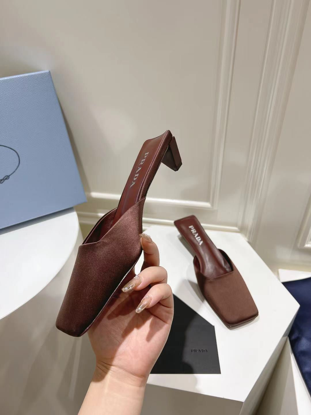 PRA SQUARE TOE MULES CHOCOLATE SATIN