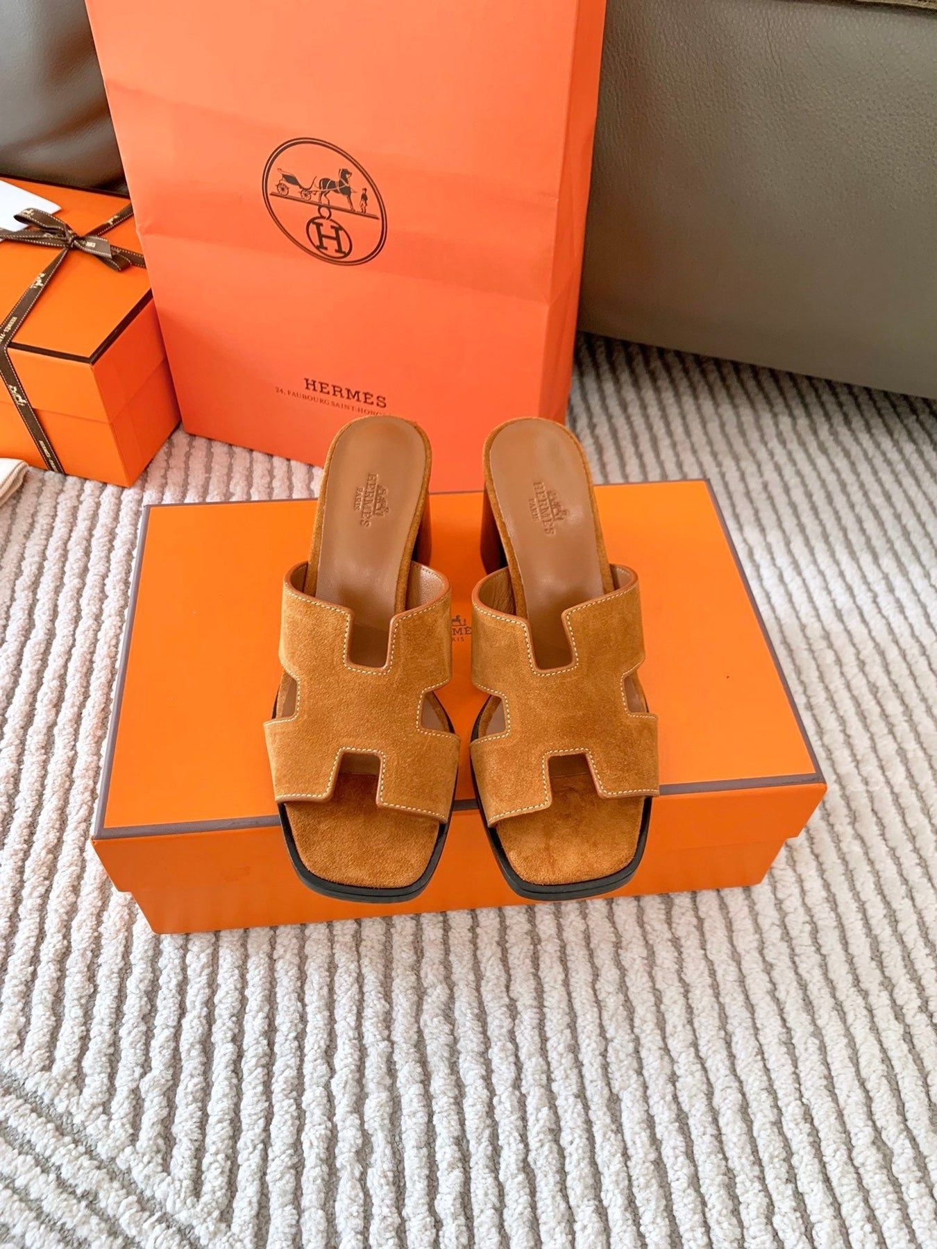 HELIA 60 SANDAL IN BRONZE BROWN SUEDE