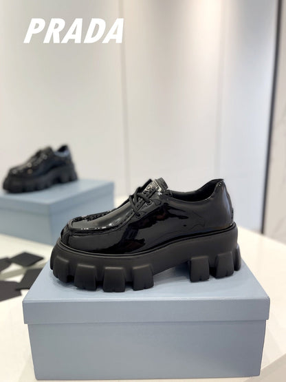 PRA MONOLITH LACE-UP LOAFERS GLOSSY BLACK CALFSKIN