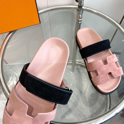 Chypre Sandal Suede Pink Chapas / Black