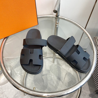 Chypre Sandal Black Mastic Calfskin Leather