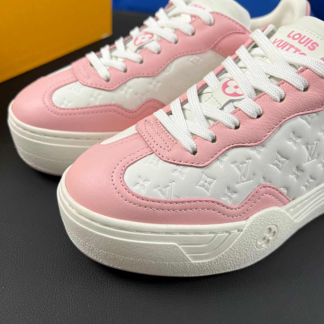 LV GROOVY SNEAKER PINK WHITE