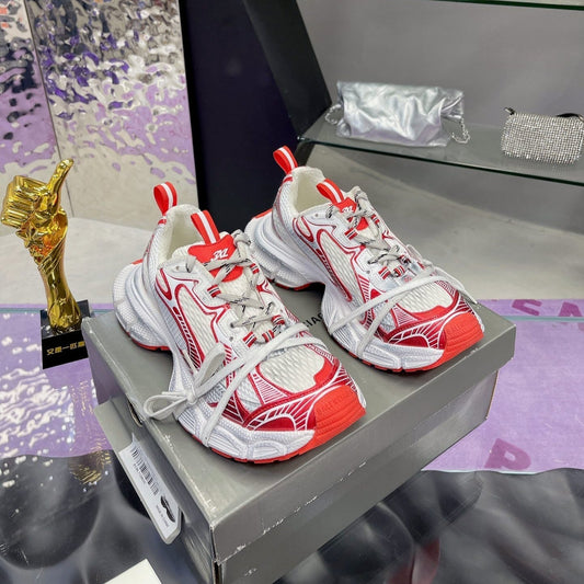 3XL SNEAKER IN RED MIX WHITE MESH AND POLYURETHANE