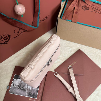 EXTRA POCKET L19 IN BLUSH PINK GRAINED CALFSKIN WITH SILVER HARDWARE