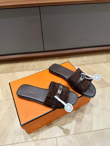 GABRIEL SANDAL CHOCOLATE SUEDE