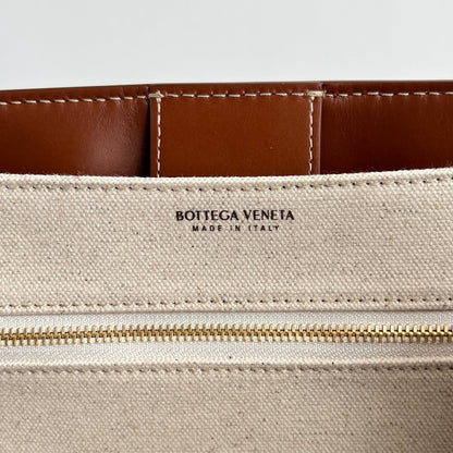 MEDIUM ANDIAMO 32 IN WHITE BROWN CALFSKIN AND CANVAS