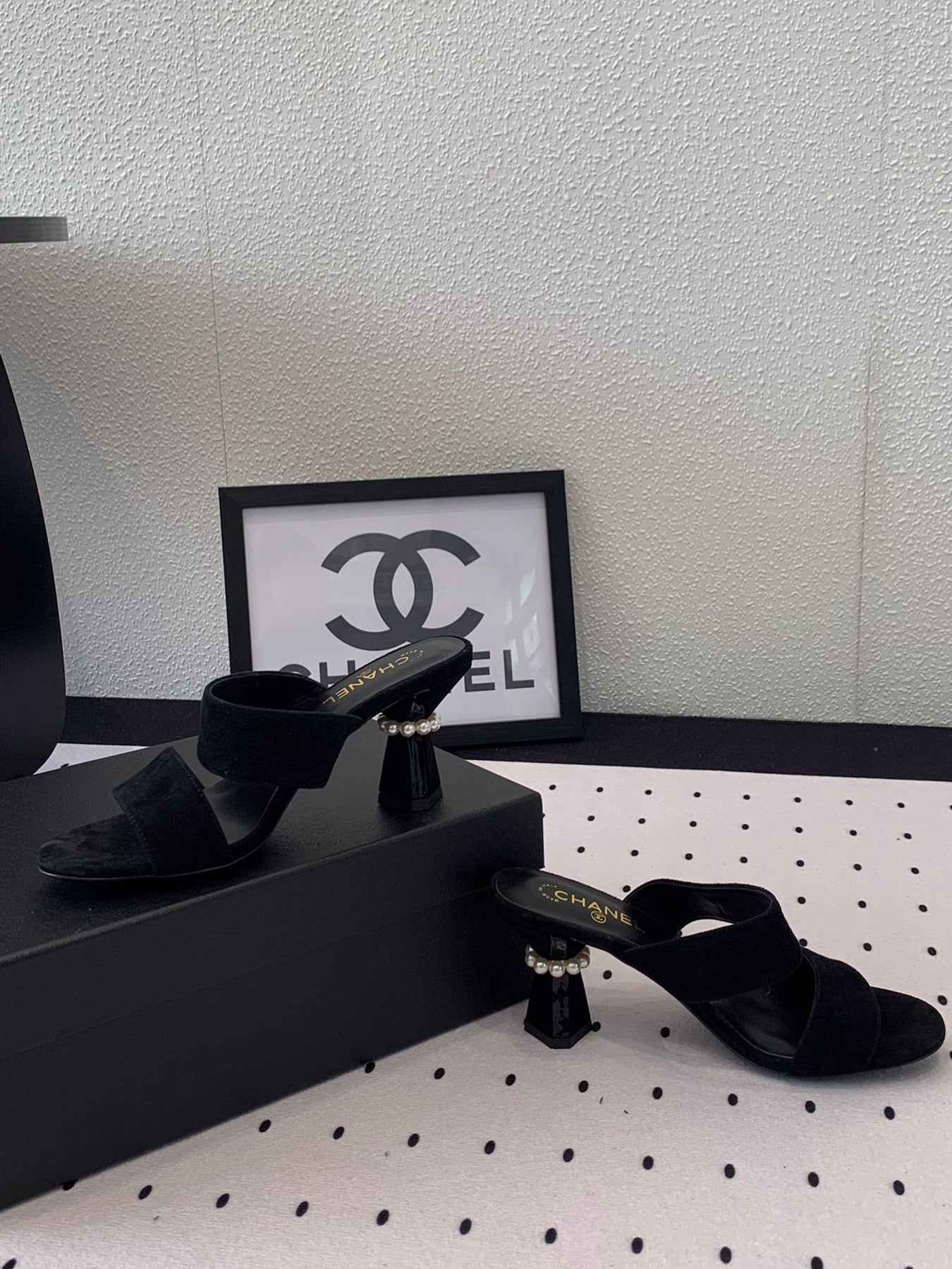 MULES black LAMBSKIN