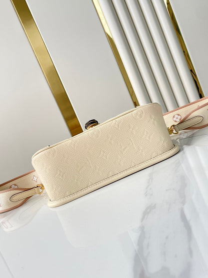 DIANE 23 IN CREAM MONOGRAM EMPREINTE LEATHER