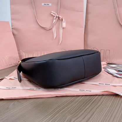 HOBO BAG 27 IN BLACK CALFSKIN