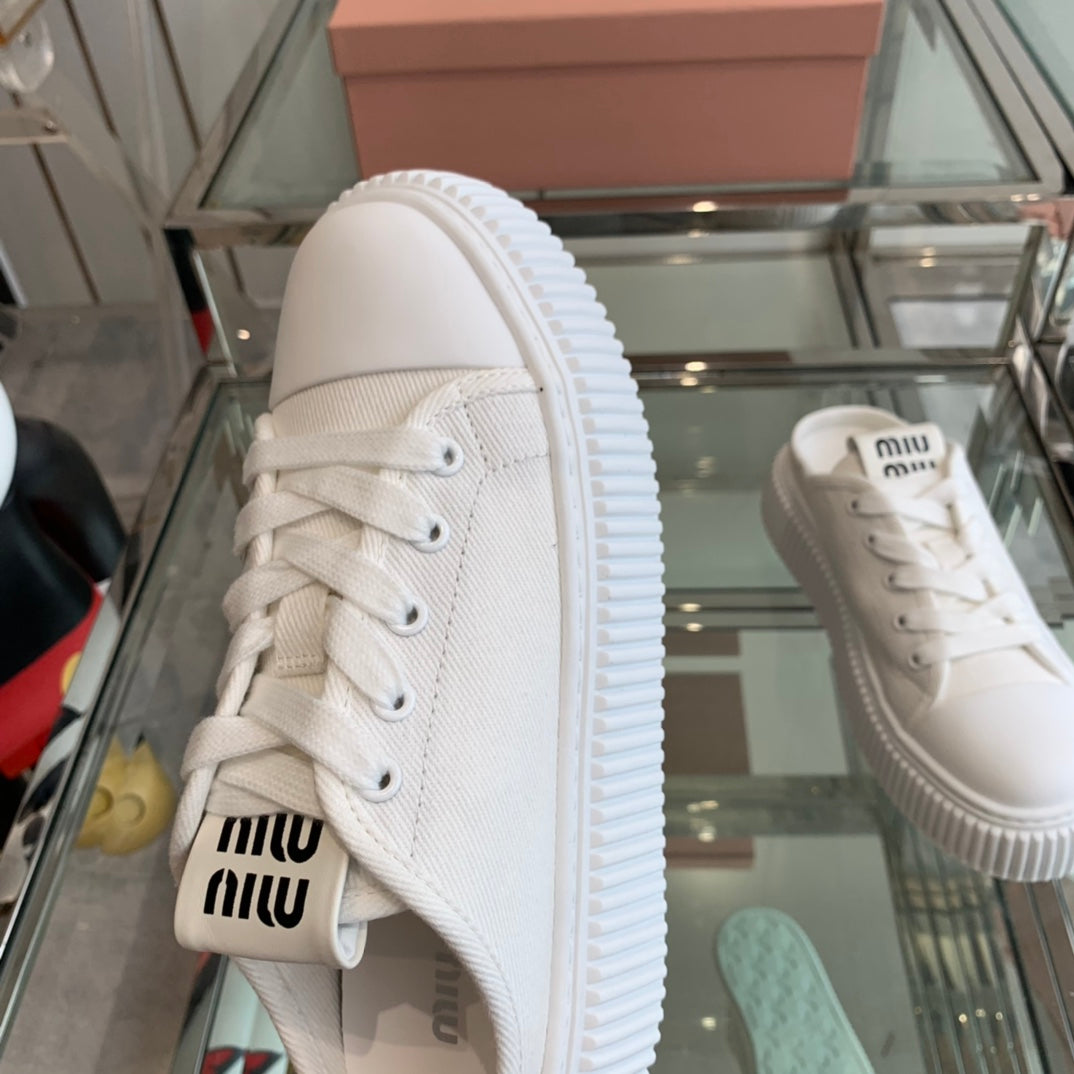 Mule Shoes White Canvas