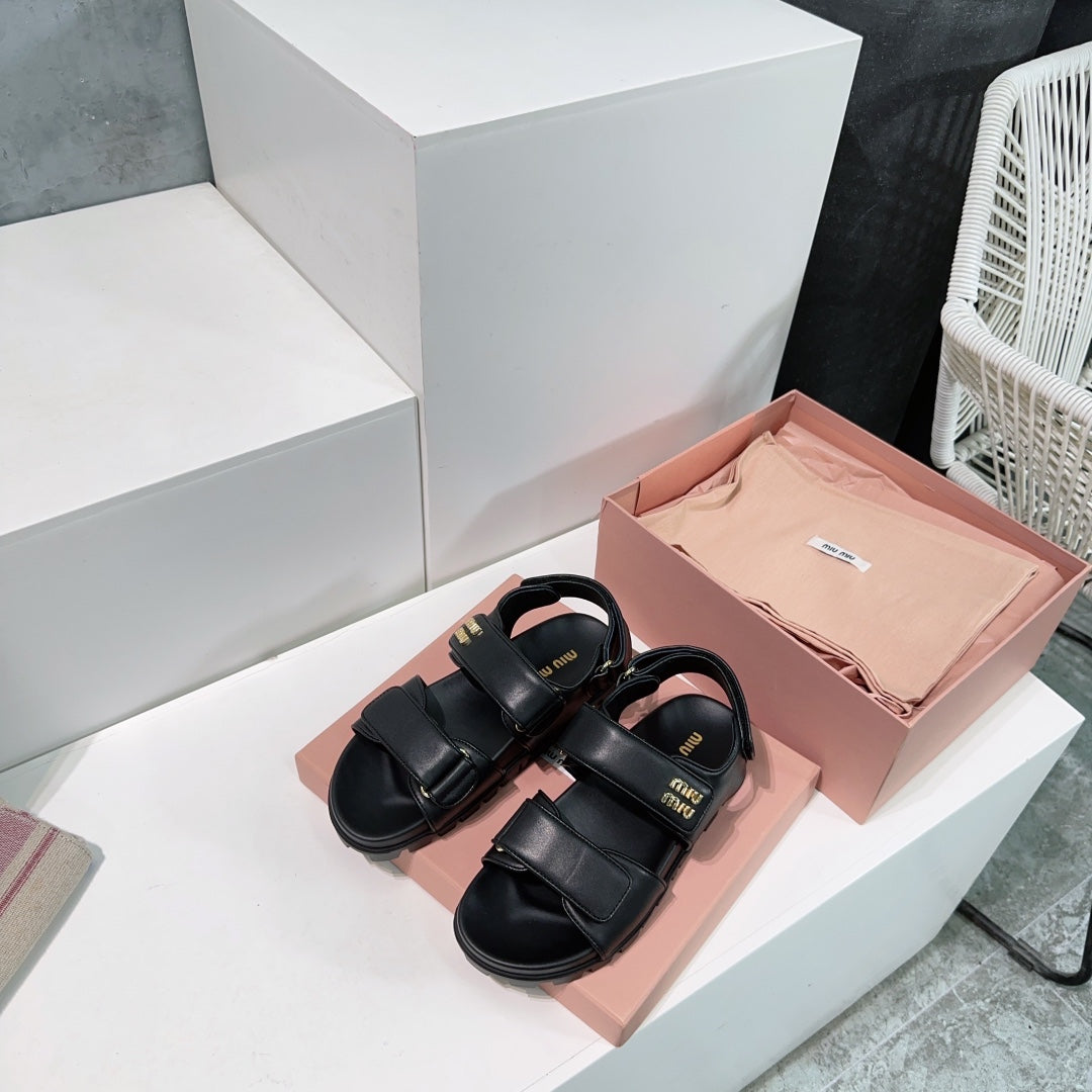 Sandals Black Sheepskin With Stylized Straps