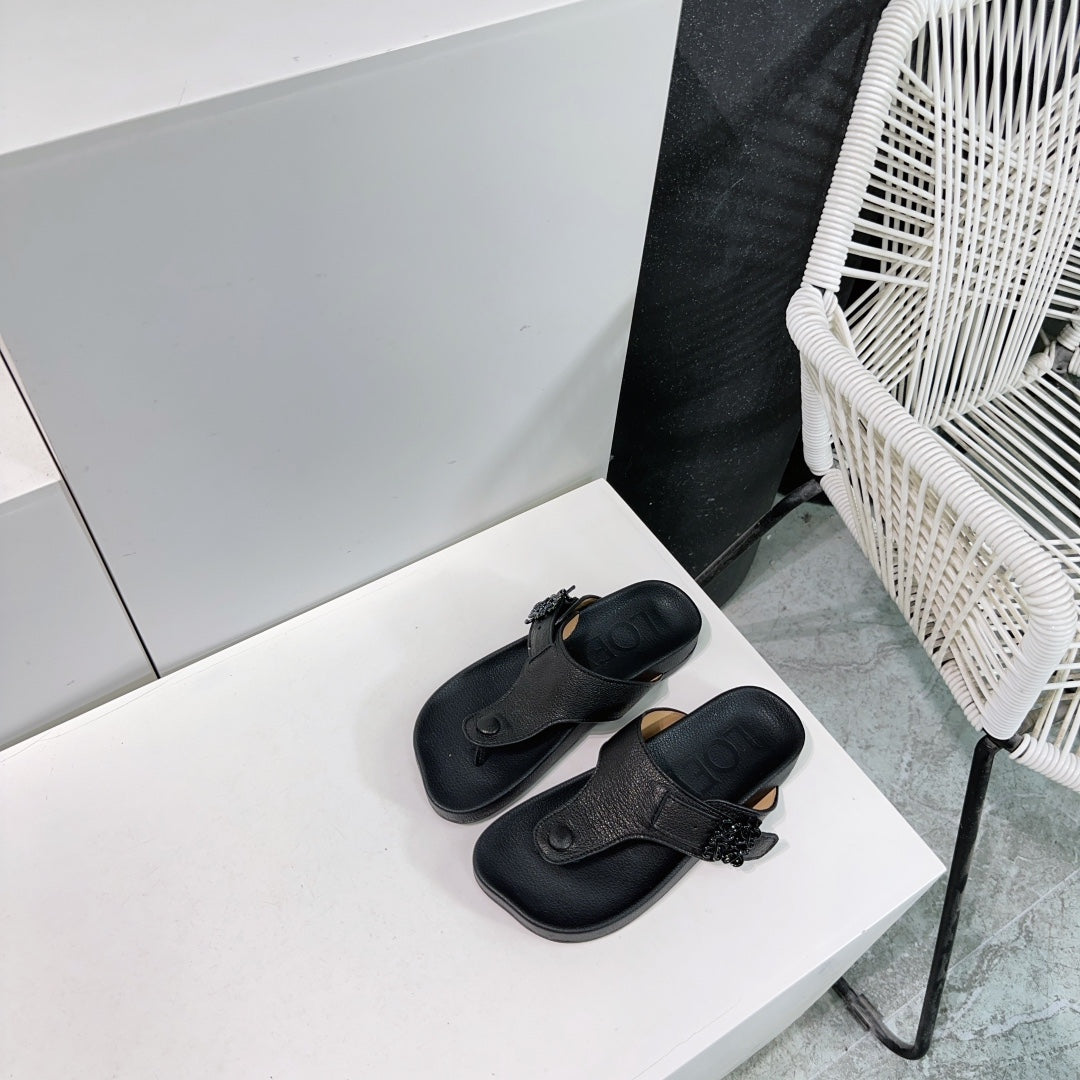 LW THONG SANDALS BLACK CALFSKIN