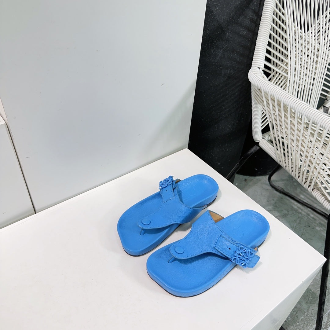 LW THONG SANDALS TRUE BLUE CALFSKIN