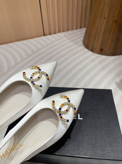 CC SLINGBACKS WHITE SATIN AND LAMBSKIN